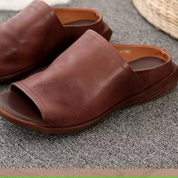 100%Genuine Leather Low Heel Sandals, brown/cognac color, size 38 (fits 38.5) - Picture 5 of 5